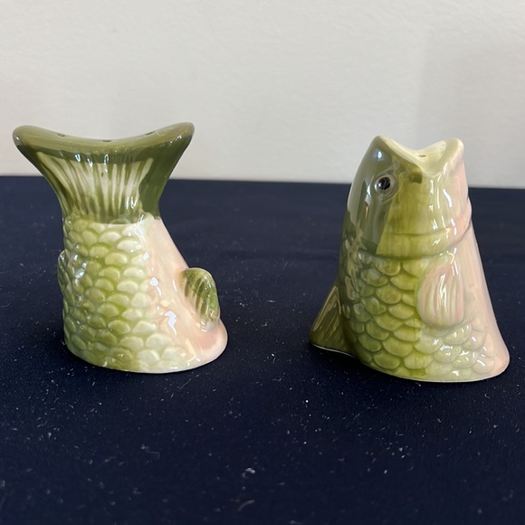 Vintage Bass Fish Salt & Pepper Shakers and Fishing Coffee Mug - Picture 2 of 15